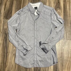 JB. Holt button up top